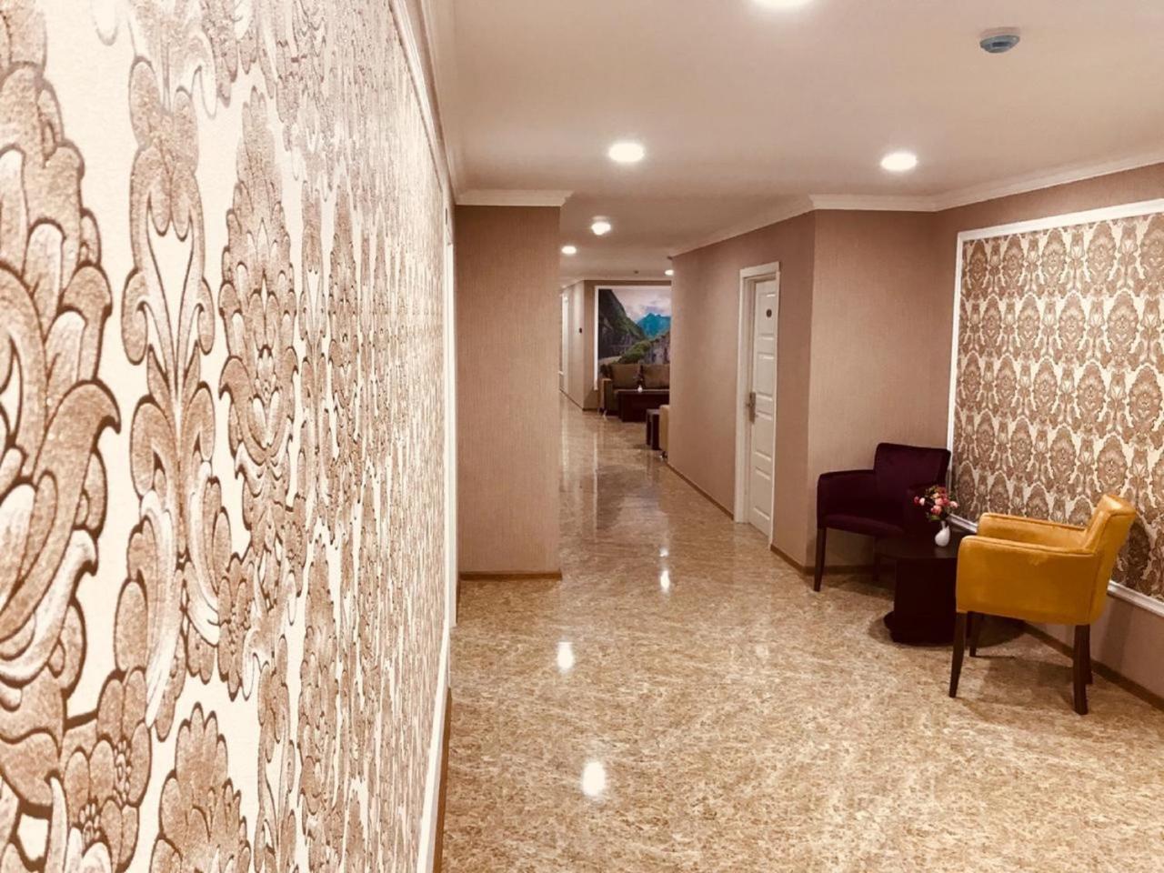 Nord West Hotel Bakoe Buitenkant foto