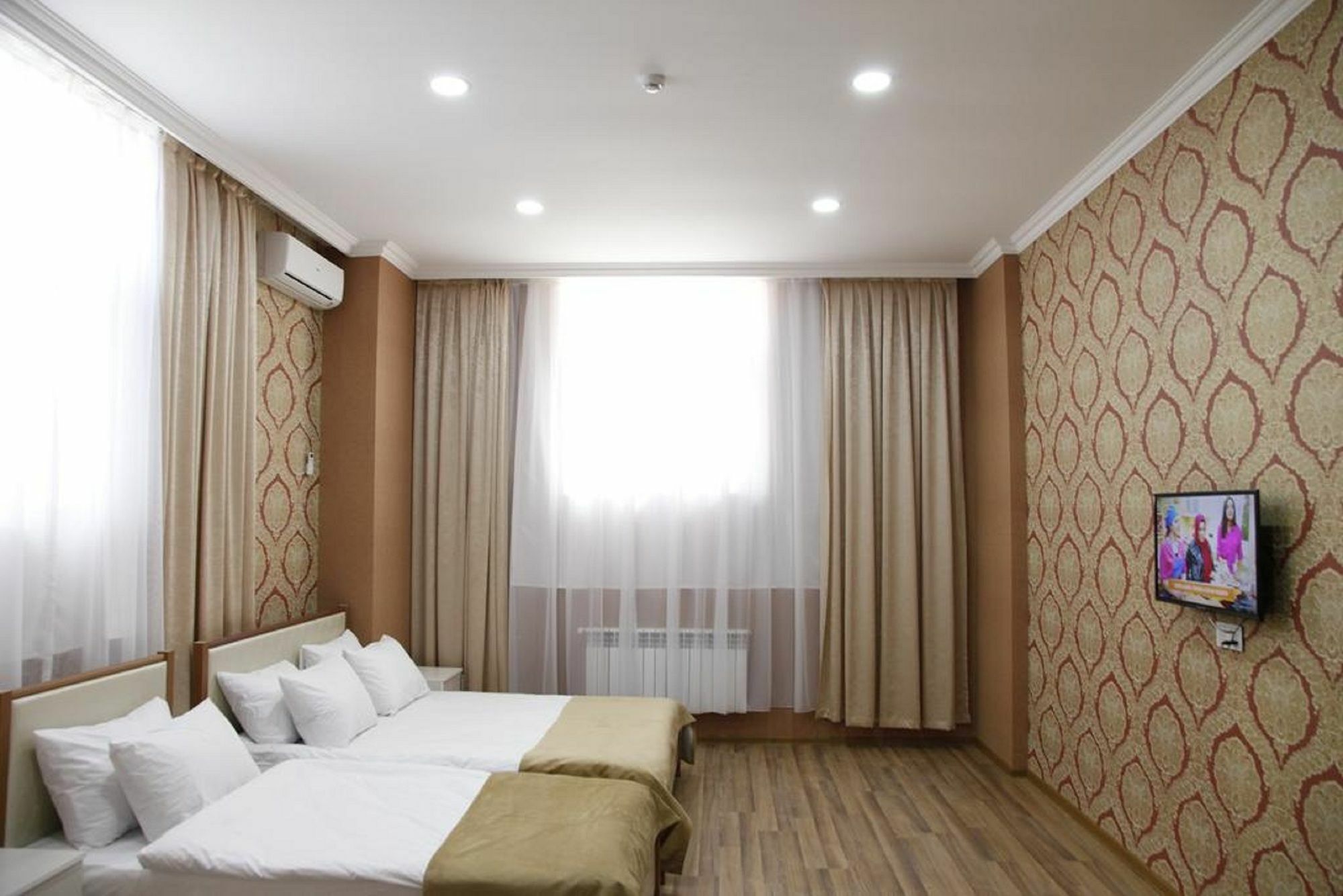 Nord West Hotel Bakoe Buitenkant foto